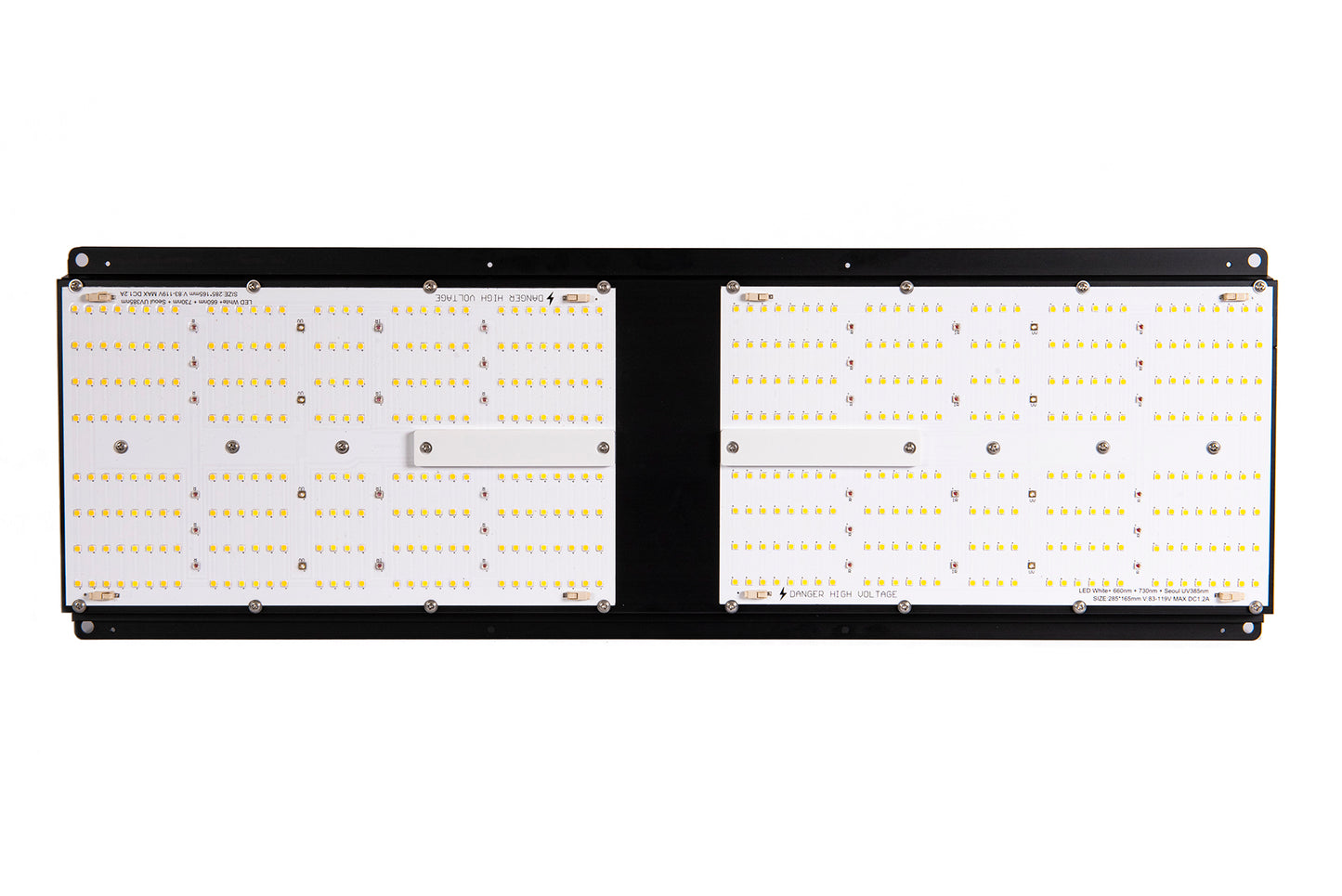 Widok od dołu na panele LED lampy Hi Light Lite 240W – układ i rozmieszczenie diod